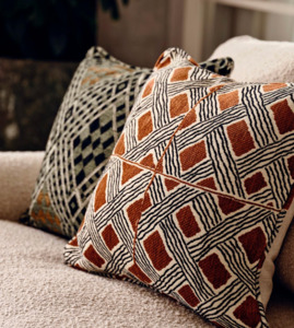 PIERRE FREY BEHANZIN CUSHION