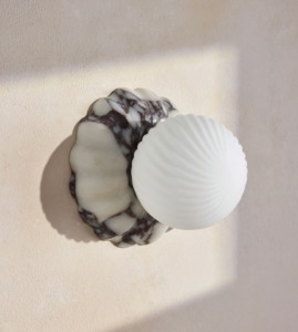FLORIA WALL LIGHT | CALACATTA  VIOLA MARBLE