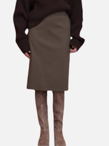 Roheframes: Tailored pencil skirt in Earth