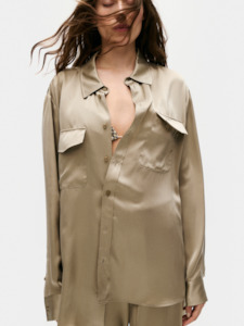 Silk Laundry: Boyfriend Shirt in Graphite