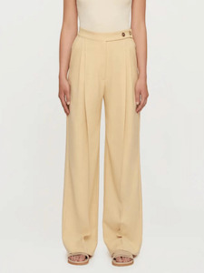 Billie Pleat Trouser in Butter