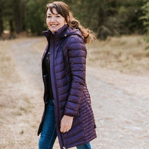 Moke: Moke Judy Down Coat  (Midnight Plum, Black )