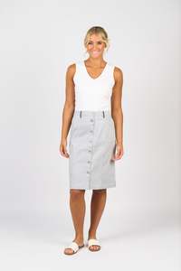 Vassalli: Vassalli Knee Length Skirt With Contrast Buttons / 7049