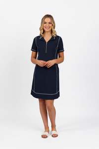 Vassalli Contrast Stitch Knit Dress With Zip Front / 6104