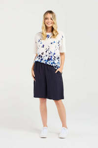 Blackstone: Blackstone Delanie Print Front Top / BSY112-2