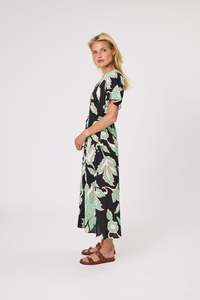 Design Nation: Design Nation Serene Dress / DN30057