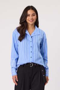 Design Nation: Design Nation Muse Shirt / DN29431