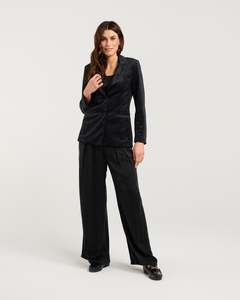 Blackstone Teddy Velvet Blazer / BWD227