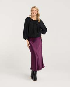 Blackstone Addison Bubble Hem Top / BWJ254