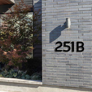 Powder Coated House Numbers Highway (200 mm)