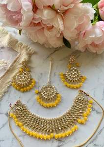 Canary Yellow Set