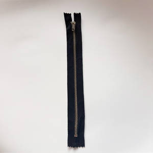 Vintage Avon Metal zip - 25cm