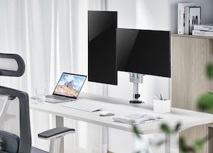 Monitor Arms: Dual Arm Premium Articulating Monitor Mount (17"-32" Screens)