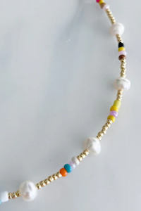 Jewellery: Pearl Necklace Multi