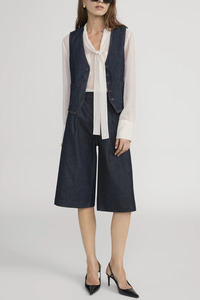 The Tailored Short Rinse