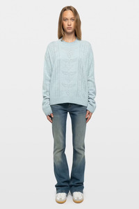 Knitwear: Markuz Bandana Sweater Frozen