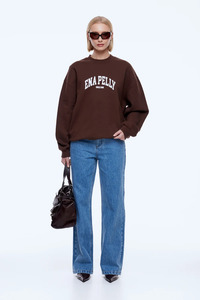 Mila Oversized Sweater Chocolate/ Ena Pelly