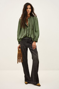 New: Mona Shirt Green