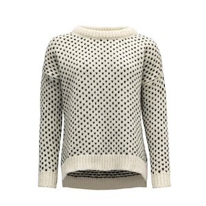 NORDSJo WOMANS SPLIT SEAM SWEATER (New)