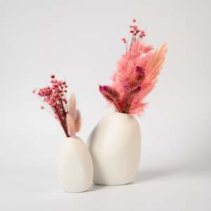 Everlasting Flowers: Everlasting Blush Pod Vase
