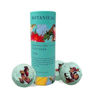 Peppermint, Vanilla + Green Clay Foot Soak Trio