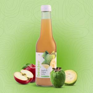 Hot Cold Drinks: Feijoa & Apple Juice
