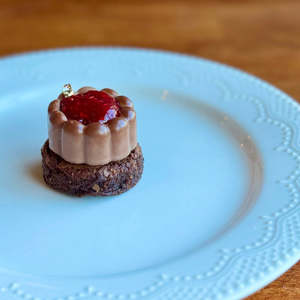 Mini Cakes Petit Fours Christchurch: Dark Choc Strawberry Brownie Petit Four