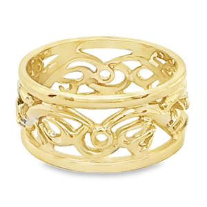 Whenua: WHENUA 9ct Yellow Gold Taniwha Ring