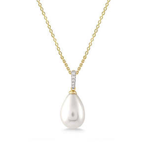 Bridal Jewellery 1: 9ct Yellow Gold Diamond And White Pearl Drop Pendant
