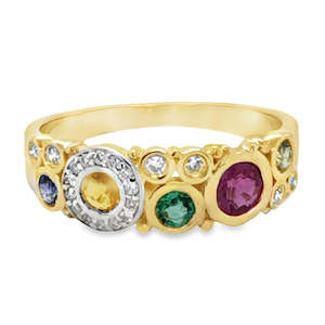 Coloured Stone Rings 1: 9ct Yellow Gold Parti Colour Sapphire & Diamond Ring SA=0.72ct DI=0.12ct