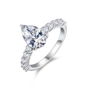 Frontpage: [Tear of Light] Straight Arm Micro-paved 3.0 carat Moissanite Ring in Sterling Silver
