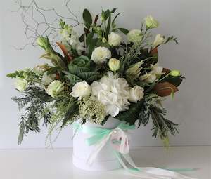 Floral Arrangements: White Bloom Hatbox