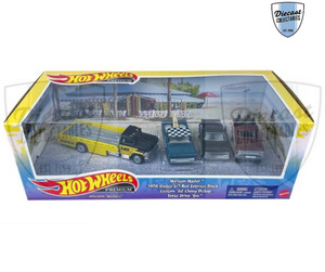 Products: HW Trucks Premium box set (2022) Diecast Collectables