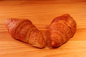 Products: Butter Croissant