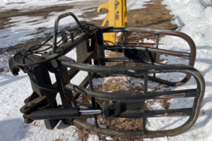 Excavator Attachments: Soft Jaw Bale Grab - For Japanese Style Hitch