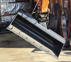 Excavator Attachments: Tilt Bucket for 1.7-2 ton Excavator