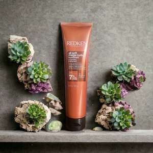 Treatments Masks: Redken All Soft Mega Curls Hydramelt Treatment – 150ml