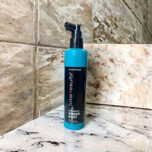 Styling: Matrix High Amplify Wonder Boost Root Lifter – 250ml