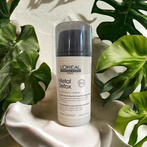 Heat Protection: L’Oréal Metal Detox Anti-Metal High Protection Leave-In Treatment – 100ml