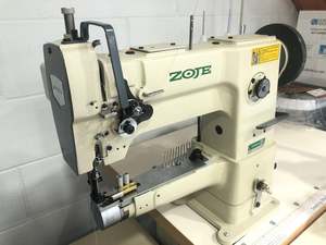 Walking Foot Sewing Machines: Cylinder Arm Walking Foot Sewing Machine with Synchronized Binder