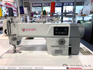 Industrial Plain Sewing Machines: Singer Industrial Plain Sewing Machine