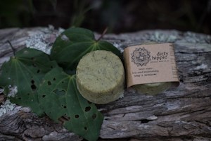 Shampoos Conditioners: Hemp 'n' Kawakawa Shampoo & Body Bar - vegan