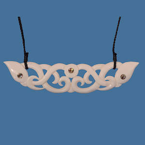 Maori Bone Carvings: Bone Double Manaia Necklace