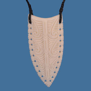 Bone Spearhead Carving