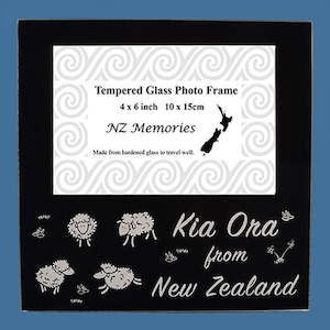 Other Glassware: Glass Sheep Photo Frame