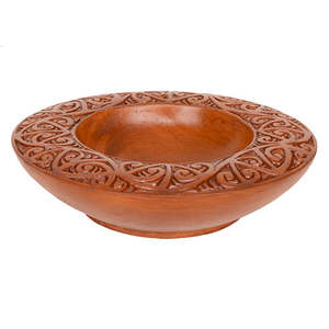 Maori Hardwood Carvings: Large Open Wood Bowl