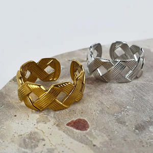 Rings: Crisscross Adjustable Ring - Gold or Silver