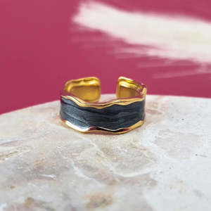 Smile and Wave Open Ring - Gold