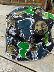 Dizzie Bucket Hats: Hide and Seek Champion - 100% Heavy Brushed Cotton Bucket Hat