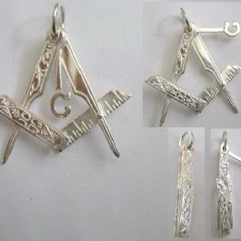 9ct Yellow Gold London Blue Topaz and Diamond Ring